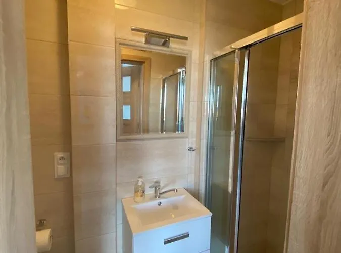 Laguna Гостевой дом Рева